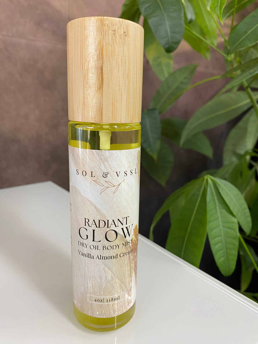 Radiant Glow Dry Oil Body Mist